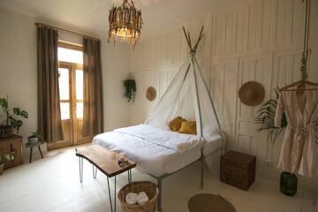 Фото номера Двухместный номер Делюкс с 1 кроватью Хостелы Karma Hostel г. Мартвили 4