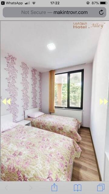Фото номера Общий номер для женщин с 6 кроватями Отель Hotel Alley г. Мартвили 9
